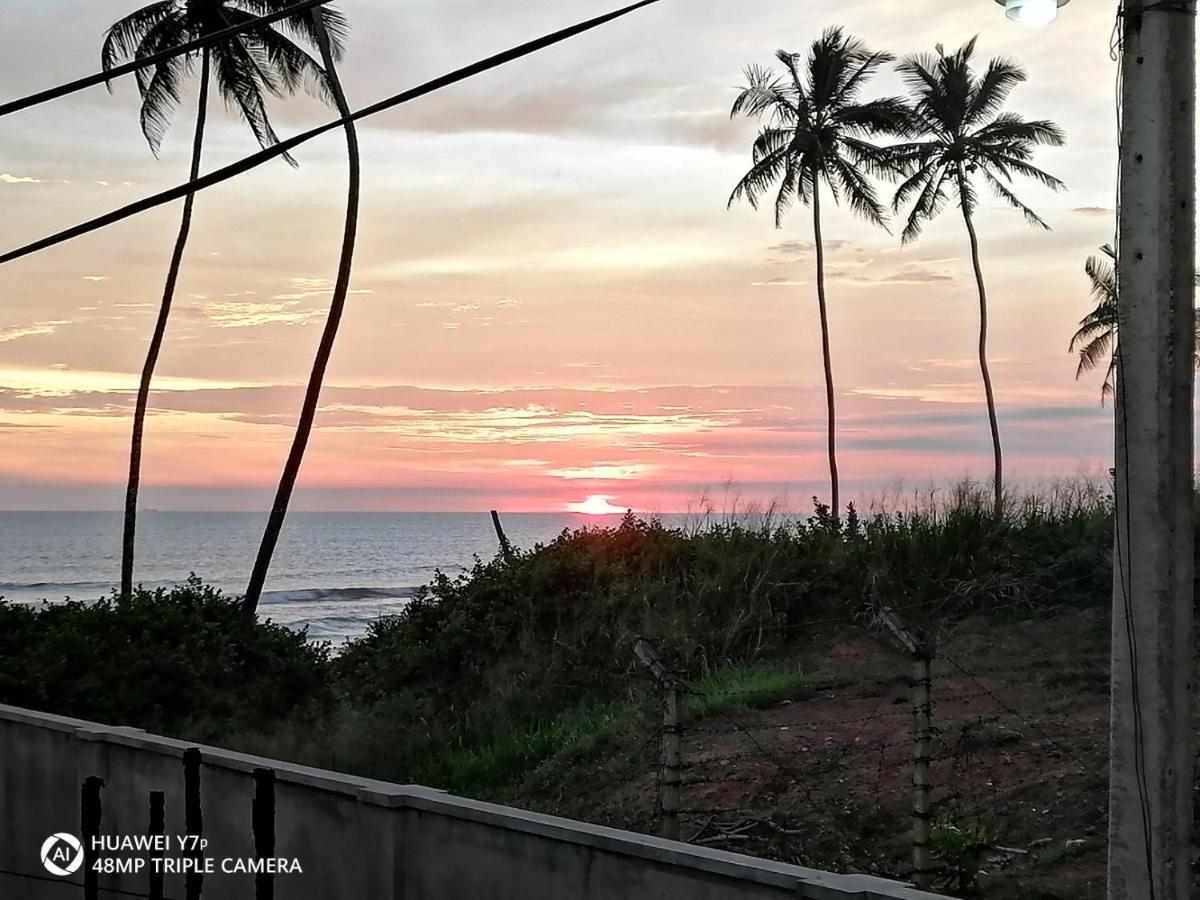 The Ocean Villa At Surf Spot Matara Exterior photo